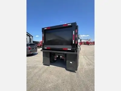 Used 2018 FREIGHTLINER CASCADIA CA125DC Dump trucks Texas US | MCO Truck & Equipment #1513779