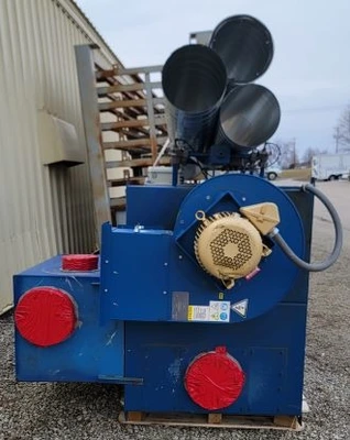 DONALDSON (USED) MODEL DFE 3-6 DUST COLLECTOR