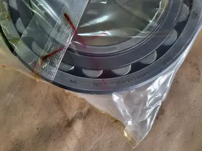 NEW SKF 23226 CCK/W33
