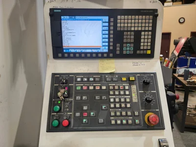 Used 2012 HYUNDAI WIA F500/40 Vertical Machining Centers Alberta CA | Lamarche Machinery Inc #1461307