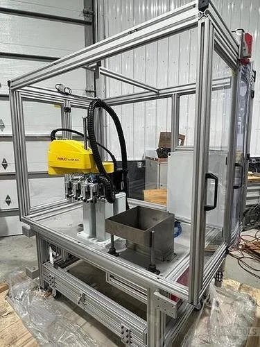 Used 2018 FANUC SR-6IA Robots Michigan US | RAB Industries, Inc. #184246