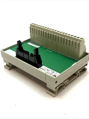 USED ALLEN-BRADLEY IFM MODULE 20-POINT FEED-THROUGH SER. B LOT OF 2
