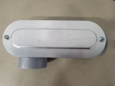 2-1/2" Conduit Body and Cover LR
