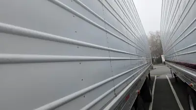 USED 2011 UTILITY 53FT