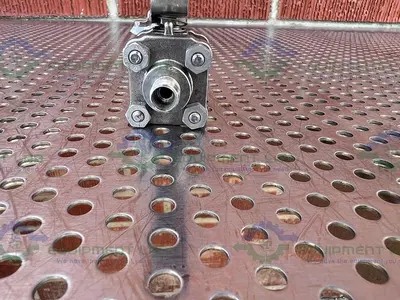 USED SWAGELOK SS-62TS4 STAINLESS STEEL BALL VALVE 1/4" THREADED FITTING, 2200 PSIG