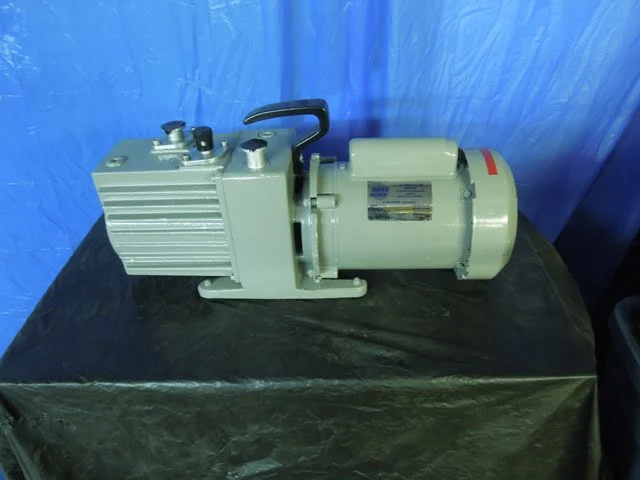 Used LEYBOLD _UNKNOWN_ Vacuum Pumps | J.M. Industries #1044741