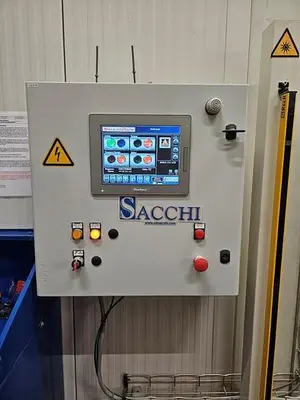 USED 2018 FANUC R 2000IC