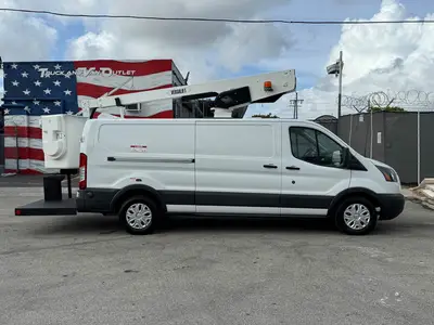 Used 2017 FORD F-350 Bucket (boom) trucks Florida US | Truck and Van Outlet #1509150