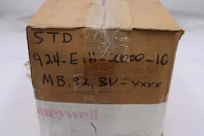 NEW HONEYWELL STD924-E1H-00000-1C-MB-S2-SV-XXXX PRESSURE TRANSMITTER STOCK 504-B