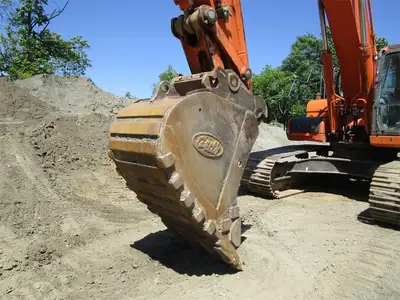Used 2012 DOOSAN DX350 LC Crawler Excavators | Abele Tractor #1342776