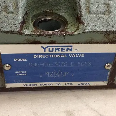 USED YUKEN DHG-06-3C70-E-5058