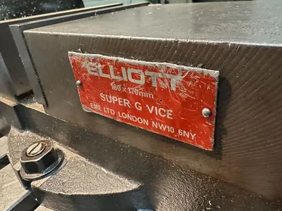 2014 XYZ smx3000 Vertical Mills | Charter Auctions (24)