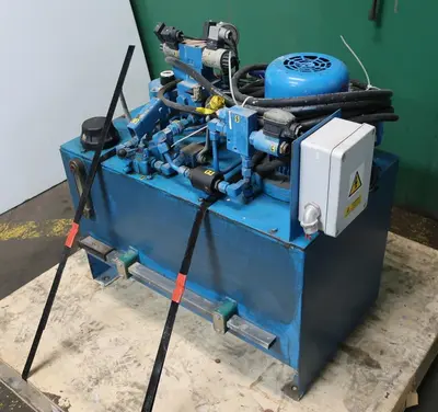SPC8358  Pump 1 hp System H Engineering hydraulic power unit, 24 gallon reservoir tank