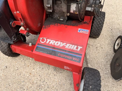 Used TROY-BILT CHIPPER/VAC AS WELL AS A SNOWBLOWER _UNKNOWN_ Wood Chippers Michigan US | Miedema Asset Management Group #1419793