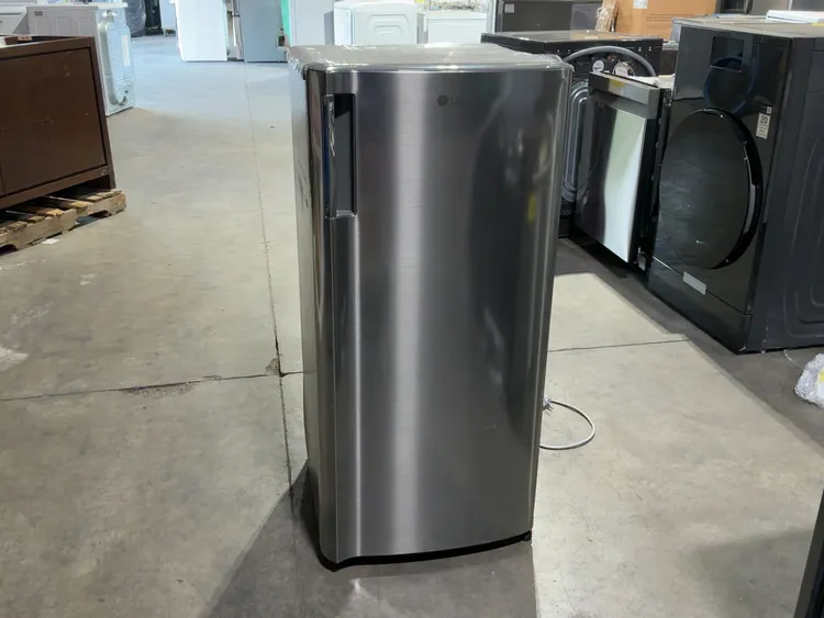 Used LG LR0NC0605V Refrigerators Michigan US | Miedema Asset Management Group #1320883