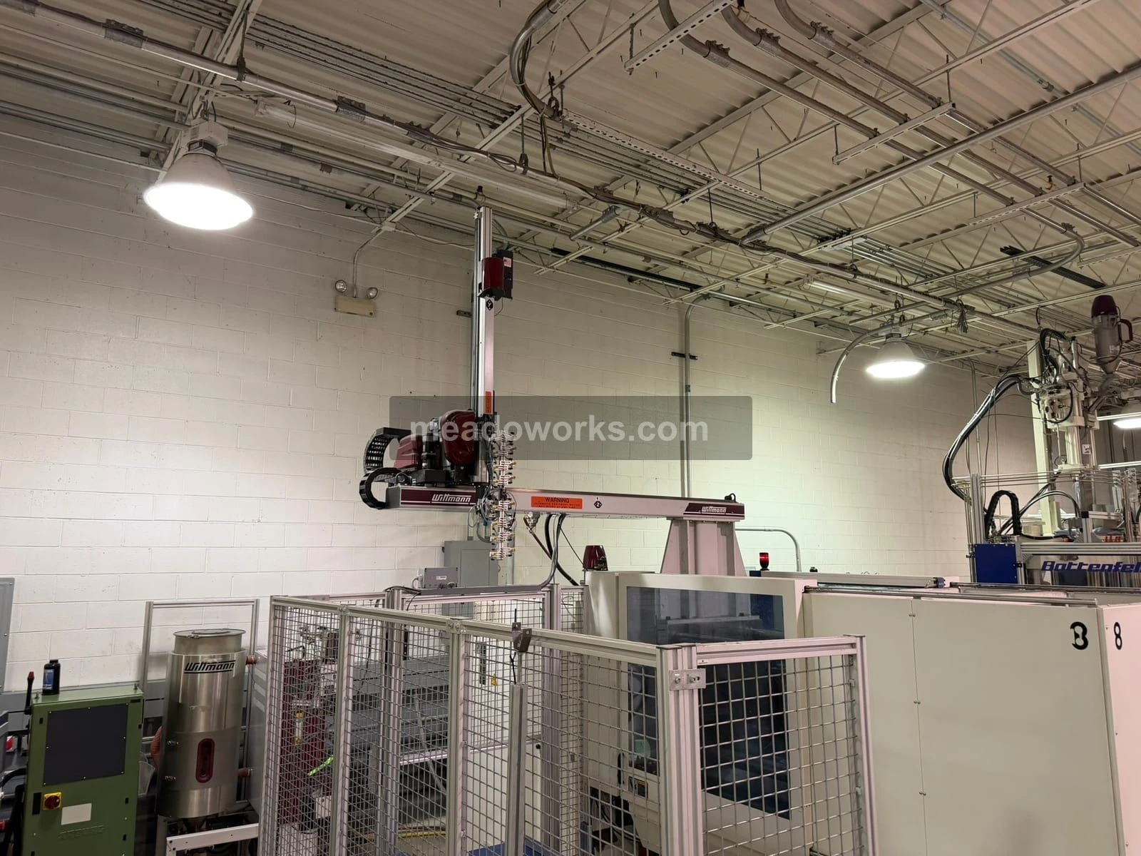 Used 2015 Wittmann R8.3/CNC8 Robots Illinois US | Meadoworks #1514540