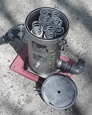 USED FILTERITE CARTRIDGE FILTER 6 CARTRIDGE FILTER