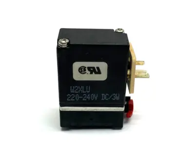 USED BÜRKERT SOLENOID VALVE PLUG-IN 6106 C 3/64 FKM PL