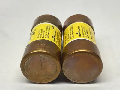 DFJ-40 | Cooper Bussmann  Drive Fuse 40A 450VDC 600VAC LOT OF 2 - Used