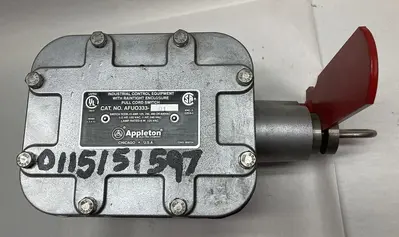 USED APPLETON AFUO333-01