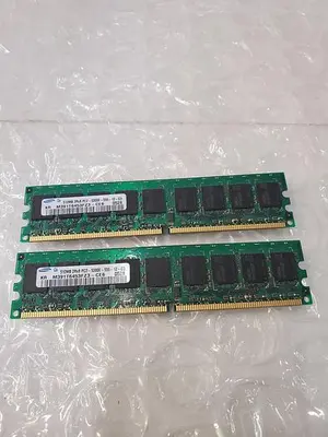 SAMSUNG M391T6453FZ3-CE6 512MB MEMORY