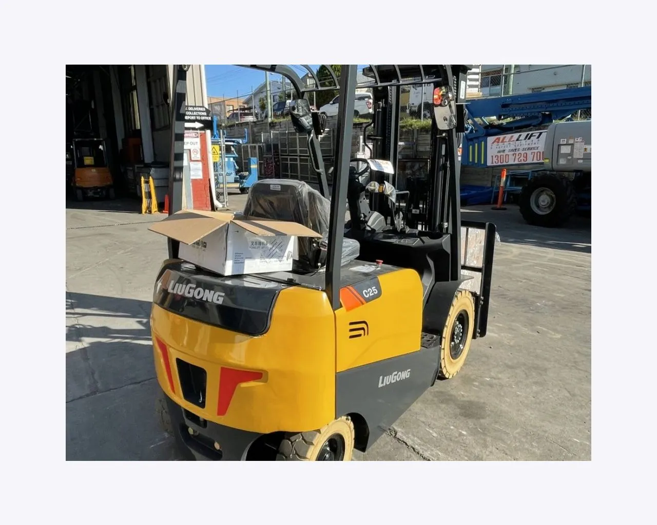USED 2018 Liugong C25