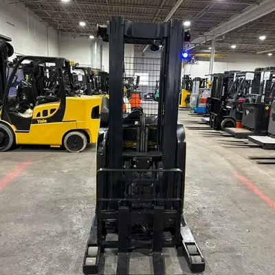 Used 2022 Yale NR045EB Reach Trucks New York US | United Lift #1516586