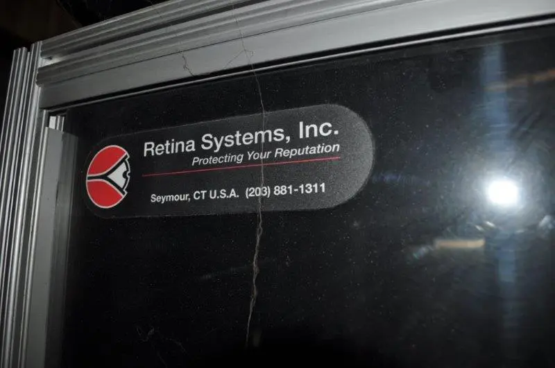 Retina Laser Inspection Unit