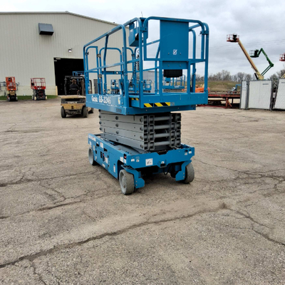 USED 2022 Genie GS-3246