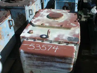 USED LIGHTNIN 79Q60