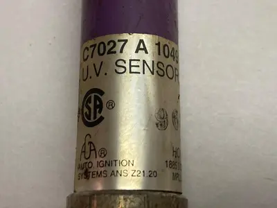 Used HONEYWELL C7027 A 1049 Industrial Controls Ohio US | Surplus Asset Holdings #1470087