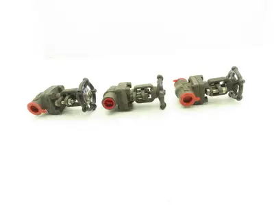 Ilshin 8A05-5 Steel Gate Valve 1/2" Socket Weld 1975psi Class 800  Lot of 3