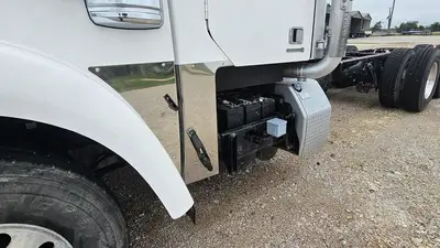Used 2012 FREIGHTLINER CORONADO 122 SD Cab Chassis trucks Texas US | Roll Off Truck World #1491756