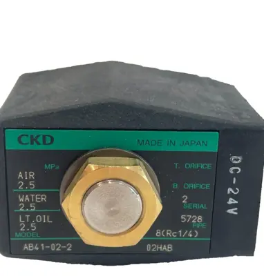 NEW CKD AB41-02-2-02HAB SOLENOID VALVE DC24V AB4102202HAB
