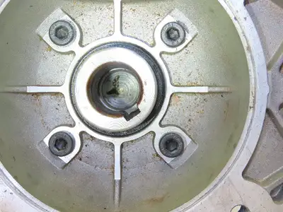 Chenta Gear UCM 80 Speed Reducer 50:1 Gearbox 2Hp 35rpm 35mm Hollow Shaft IEC 90