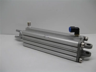 USED SMC CQ2D63-200DCM