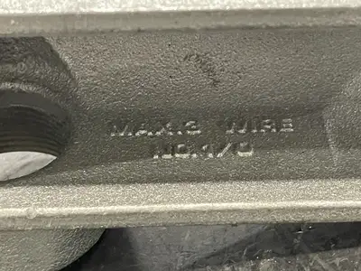 NEW CROUSE-HINDS LR-57