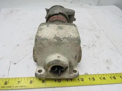 Crouse Hinds Co CES2214 Arktite Delayed Action Circuit Breaking Plug