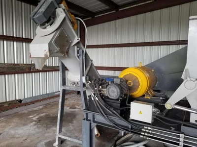 USED 2017 GENOX GXC 1000      /  75HP  FILM  TEXTILE, CABLE GRINDER