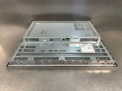 Siemens 6AV7 861-3TA00-1AA0 Simatic 19" Touch 6AV78613TA001AA0 (8.5.7)