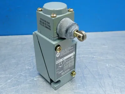 NEW ALLEN BRADLEY 802TKP