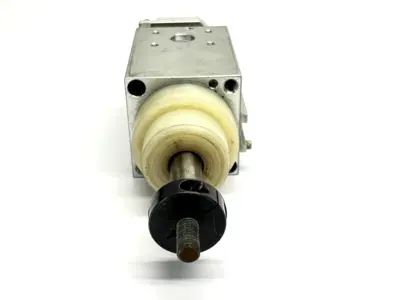 Used Compact Air GCD22X2-BTP 4/06 Pneumatic Cylinders Michigan US | Maverick Industrial Sales #1410725