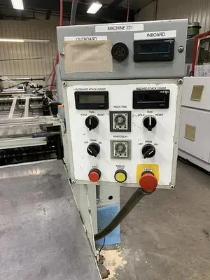 USED FMC SPLIT ROLL SIDEWELD MACHINE