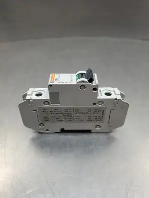 USED Merlin Gerin 60106 MULTI 9 C60 Circuit Breaker, 5A, 240VAC/60VDC