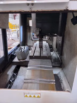 Used 2010 HAAS VF-2 Vertical Machining Centers Illinois US | Machinery Marketing International #1323243