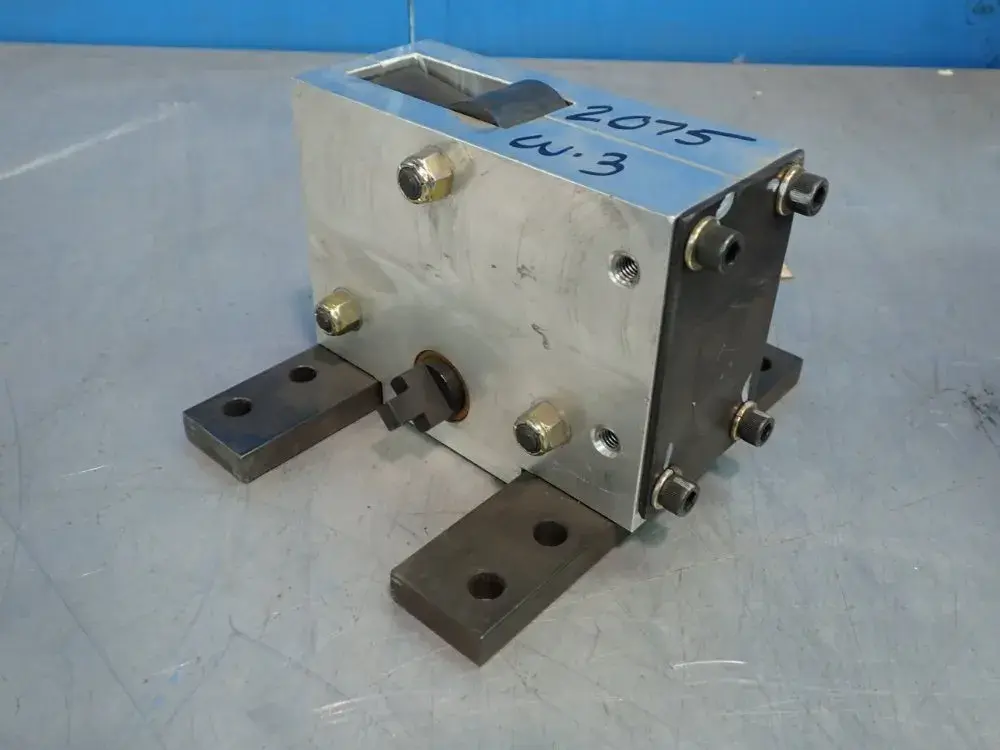 Pallet Stop - Ouc-3394-00