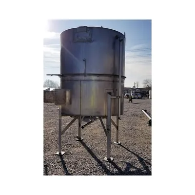 Used 1,200 Gallon Stainless Steel Liquid Tank