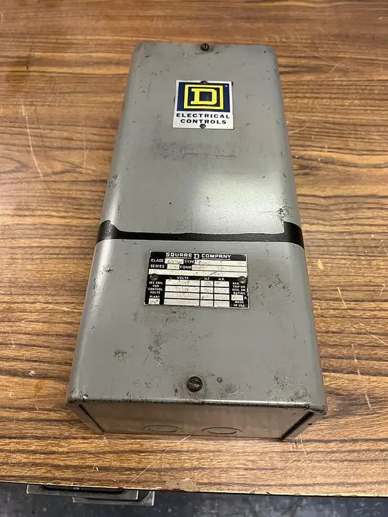 Used SQUARE D 9039-FG1 Industrial Controls Ohio US | Surplus Asset Holdings #1237287