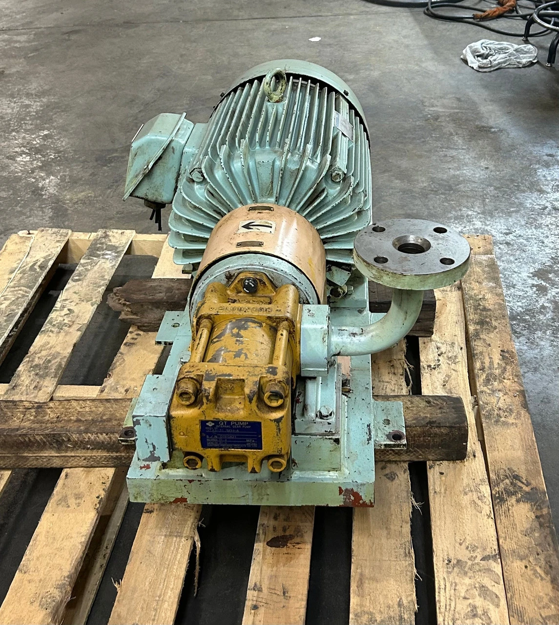 USED QT PUMP MLA 6186A