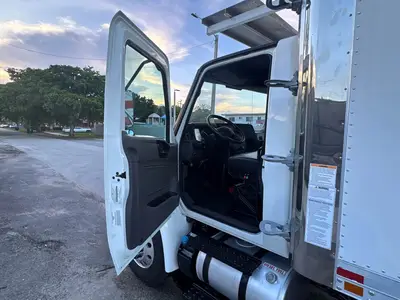 Used 2019 INTERNATIONAL MV607 Reefer Trucks Florida US | Truck and Van Outlet #1509135